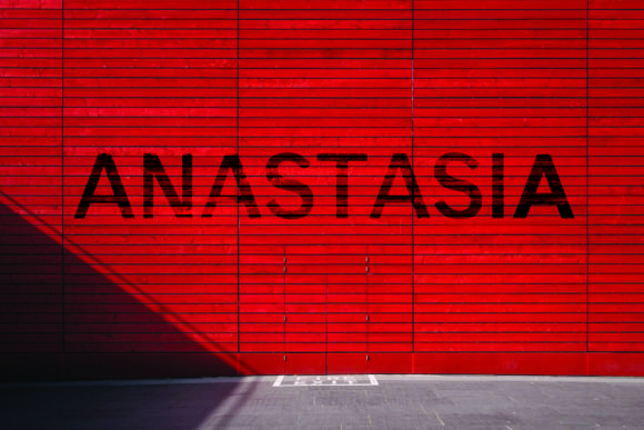 Anastasia Font - Featured Image
